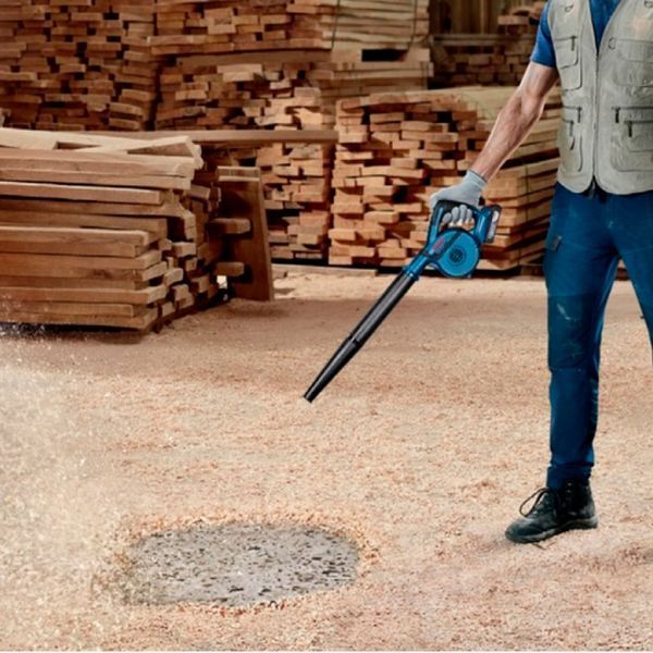 Акумуляторна повітродувка для збирання листя Bosch / Бош GBL 18V-120 (06019F5100) (Без АКБ та ЗП) 06019F5100 фото