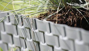Декоративний парканчик GardenPlast Rattan Palisade, 2,4 м (Польща) графітовий Rattan Palisade-1 фото