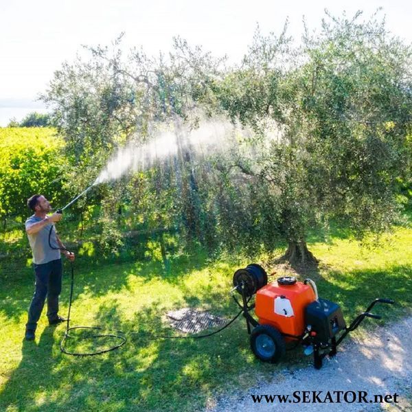 Акумуляторний обприскувач на колесах Stocker / Штокер 303, 80 л (Італія) 303 фото